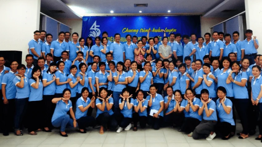 May đồng phục Công Ty Cổ Phần Dược Liệu Trung Ương 2 ở đâu uy tín?