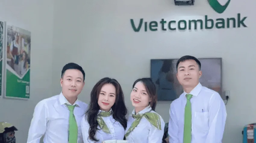May đồng phục ngân hàng Vietcombank ở đâu uy tín nhất?