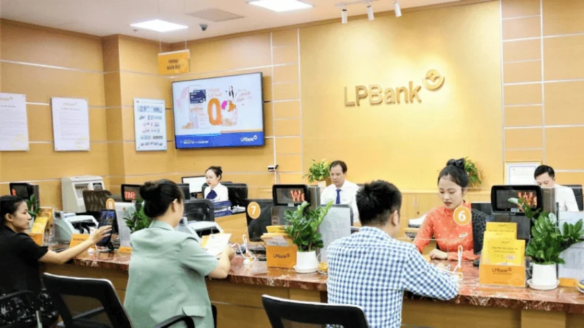 Ở đâu may đồng phục ngân hàng LPBank uy tín?